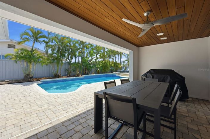 Image No.33-4 Bed Property for sale