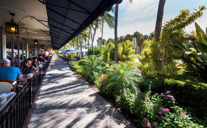 Image No.40-4 Bed Property for sale