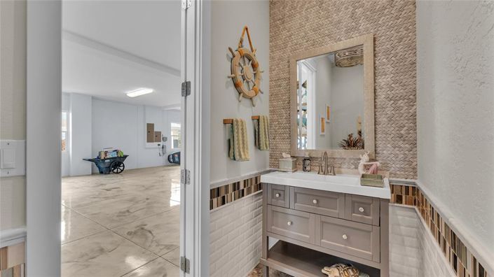 Image No.37-Propriété de 4 chambres à vendre à Holmes Beach