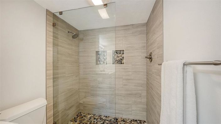 Image No.25-2 Bed Property for sale