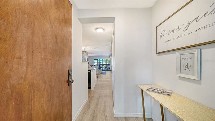 Image No.4-2 Bed Property for sale