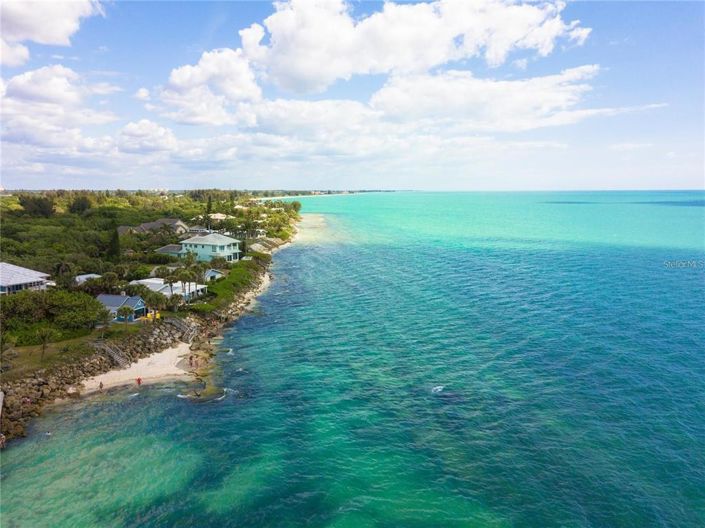 Image No.9-2 Bed Property for sale