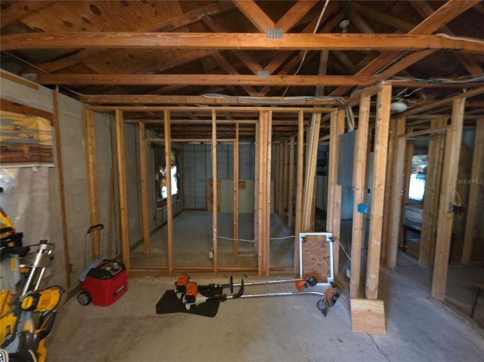 Image No.20-Propriété de 3 chambres à vendre à Clermont