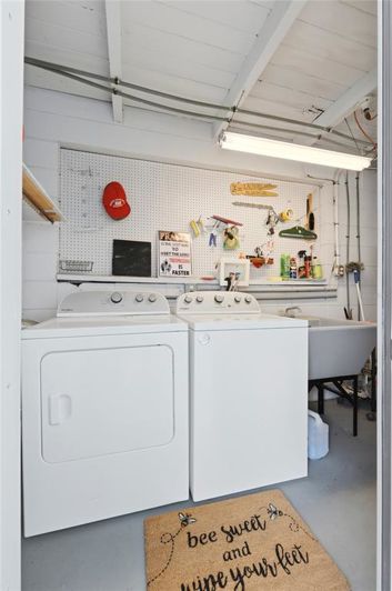 Image No.37-2 Bed Property for sale