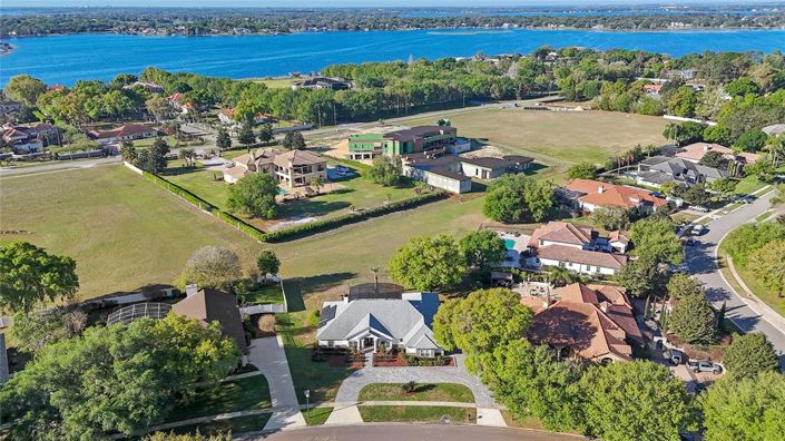 Image No.6-Propriété de 4 chambres à vendre à Windermere