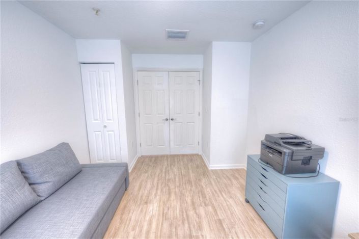 Image No.21-3 Bed Property for sale