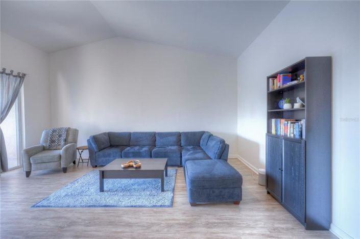 Image No.4-3 Bed Property for sale