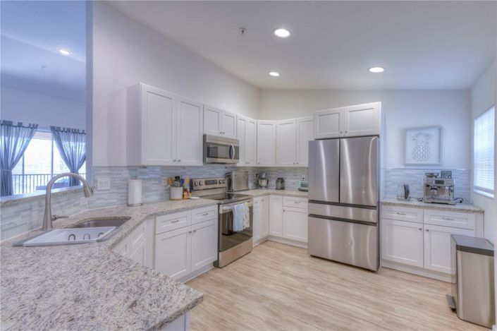 Image No.5-3 Bed Property for sale