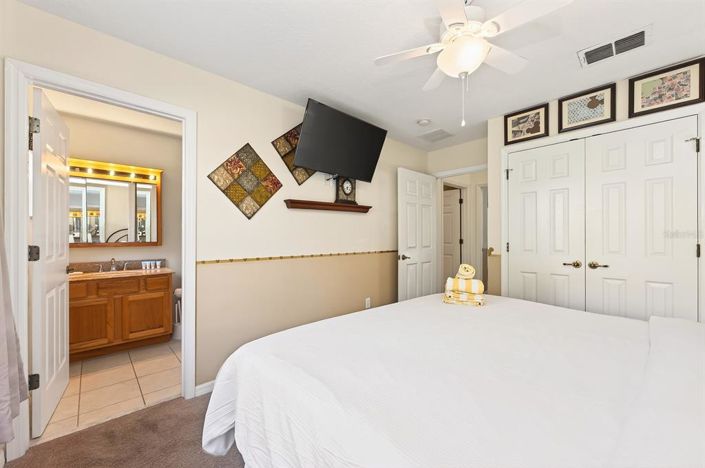 Image No.15-3 Bed Townhouse for sale