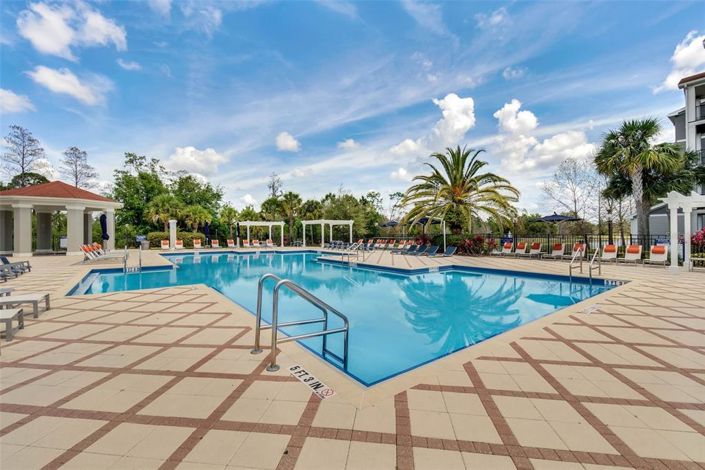 Image No.34-3 Bed Townhouse for sale