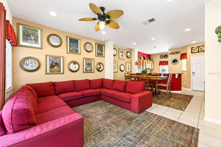 Image No.9-3 Bed Townhouse for sale