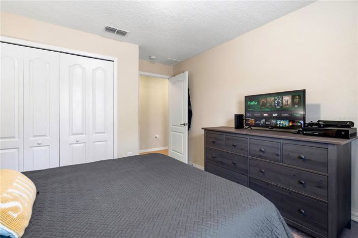 Image No.18-4 Bed Townhouse for sale