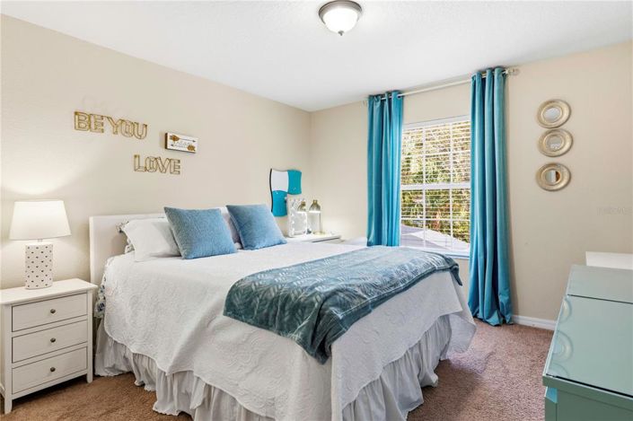 Image No.21-4 Bed Townhouse for sale