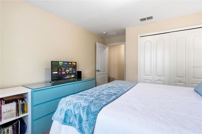 Image No.22-4 Bed Townhouse for sale