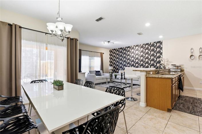 Image No.5-4 Bed Townhouse for sale