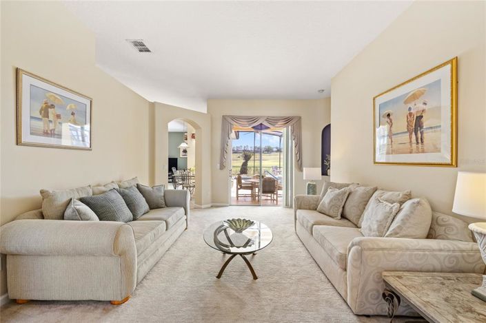 Image No.11-4 Bed Property for sale