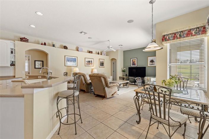 Image No.19-4 Bed Property for sale