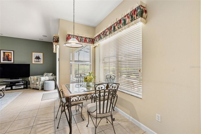 Image No.20-4 Bed Property for sale