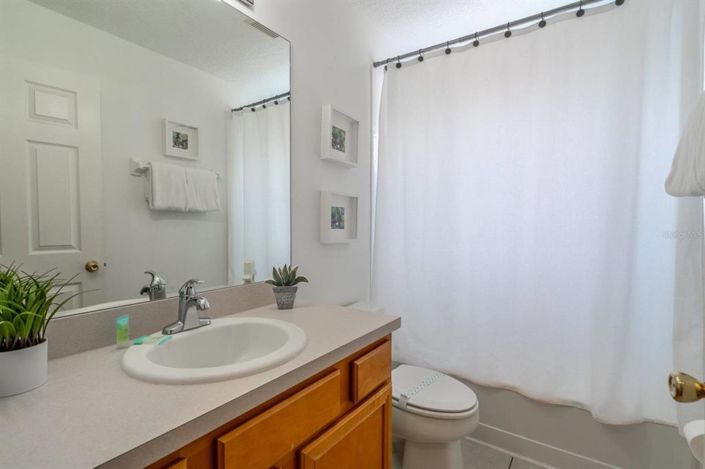 Image No.22-7 Bed Property for sale