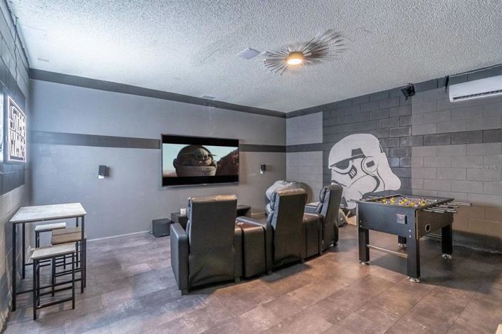 Image No.34-7 Bed Property for sale