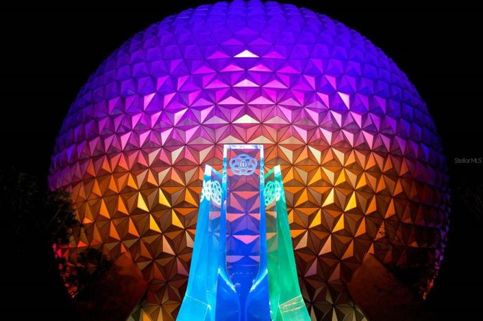 Image No.58-7 Bed Property for sale