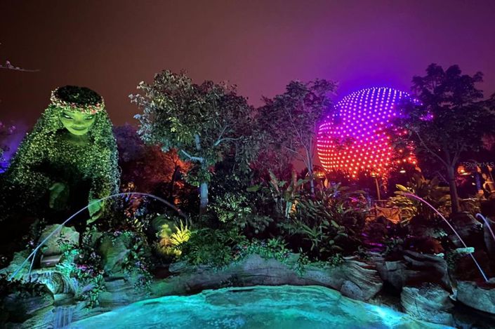 Image No.60-7 Bed Property for sale