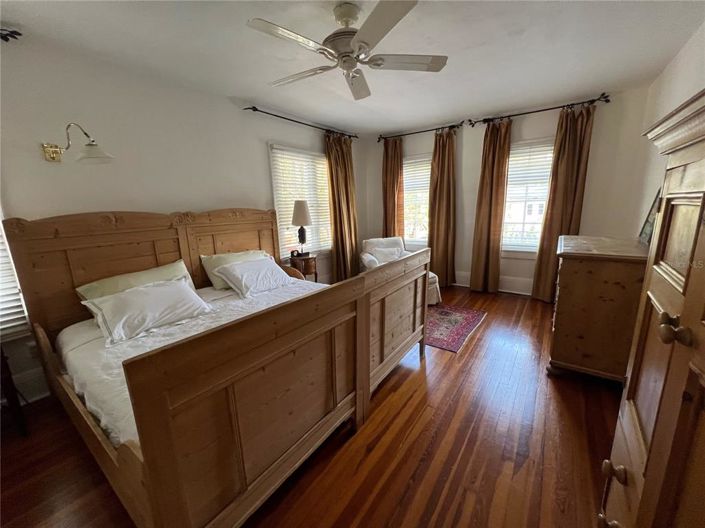 Image No.57-3 Bed Property for sale