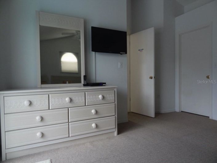 Image No.14-3 Bed Property for sale