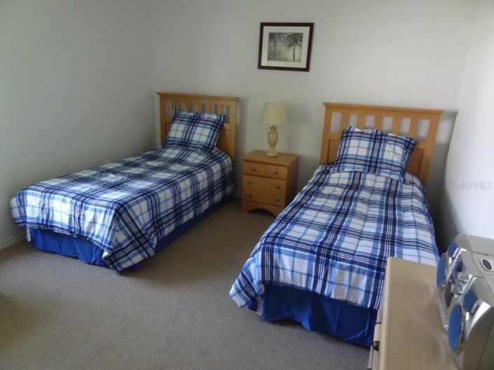 Image No.21-3 Bed Property for sale