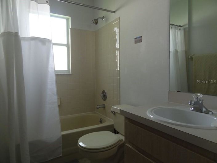 Image No.22-3 Bed Property for sale