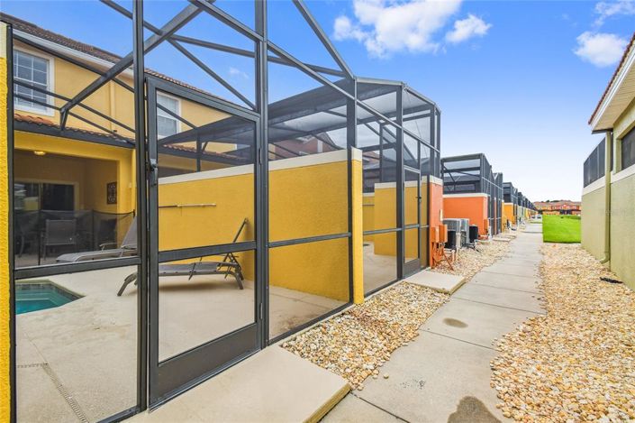 Image No.37-4 Bed Townhouse for sale