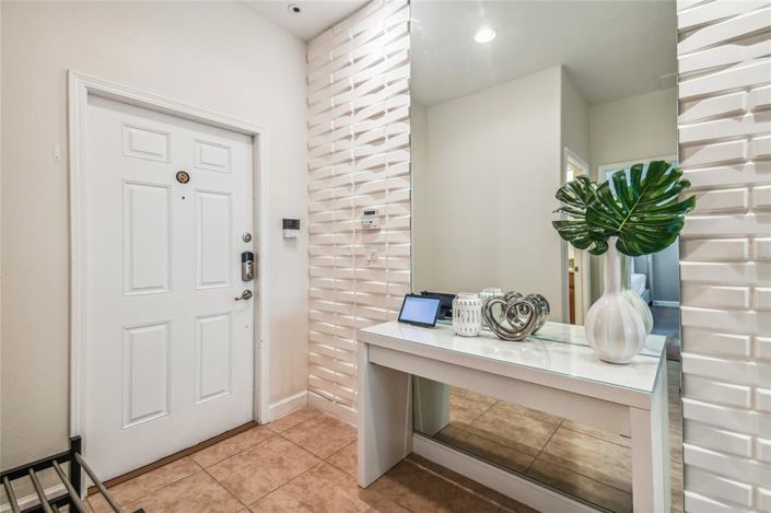 Image No.4-4 Bed Townhouse for sale