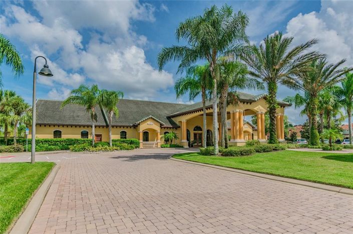 Image No.42-4 Bed Townhouse for sale