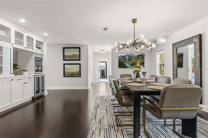 Image No.12-4 Bed Property for sale