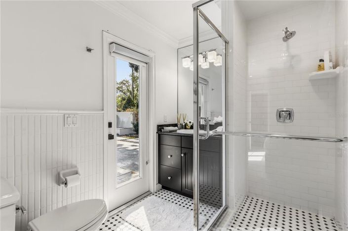 Image No.28-4 Bed Property for sale