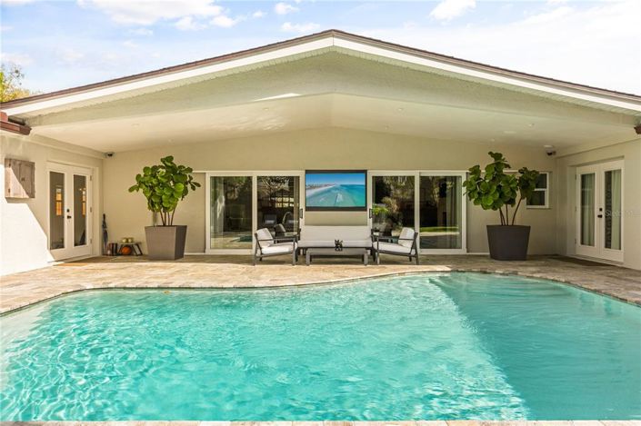 Image No.31-4 Bed Property for sale