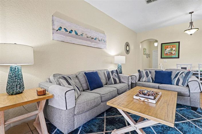 Image No.3-4 Bed Townhouse for sale