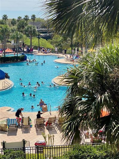 Image No.38-4 Bed Townhouse for sale