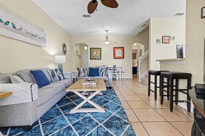 Image No.4-4 Bed Townhouse for sale