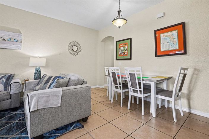 Image No.5-4 Bed Townhouse for sale