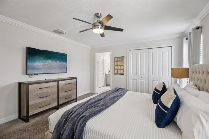 Image No.14-4 Bed Townhouse for sale