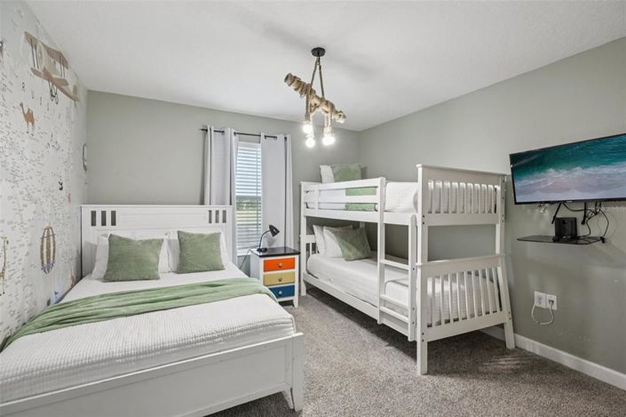 Image No.15-4 Bed Townhouse for sale