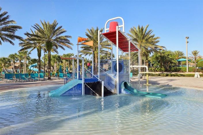 Image No.29-4 Bed Townhouse for sale