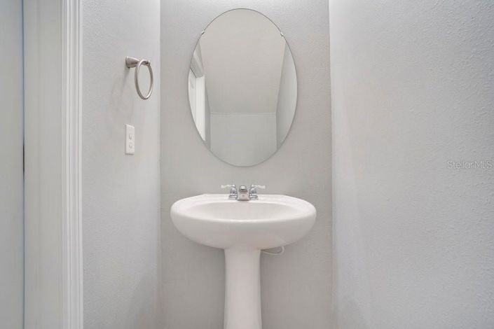 Image No.14-3 Bed Townhouse for sale