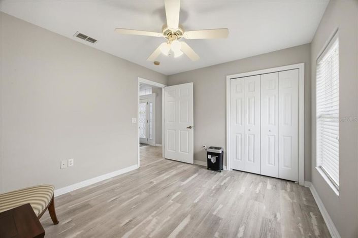 Image No.21-3 Bed Property for sale