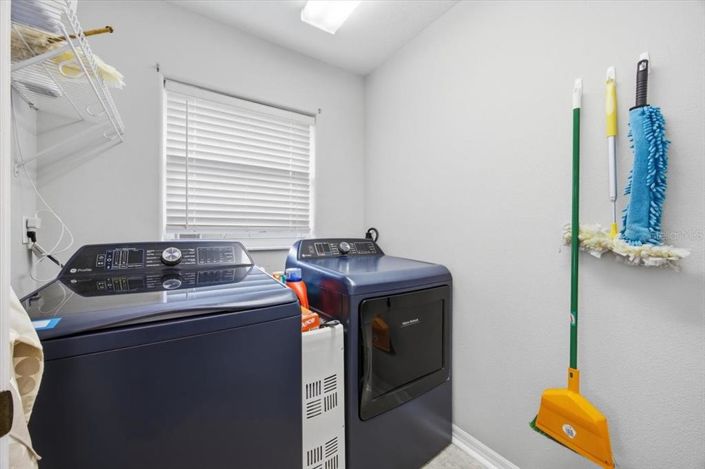 Image No.24-3 Bed Property for sale