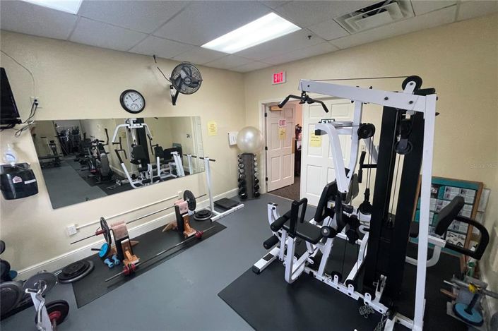 Image No.40-3 Bed Property for sale