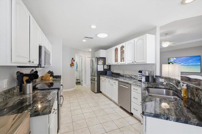 Image No.9-3 Bed Property for sale