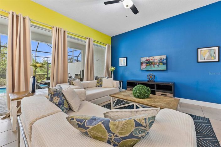 Image No.17-3 Bed Townhouse for sale