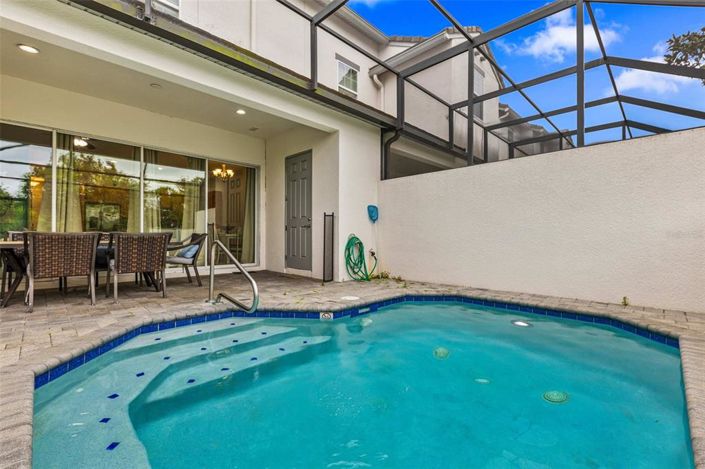 Image No.22-3 Bed Townhouse for sale